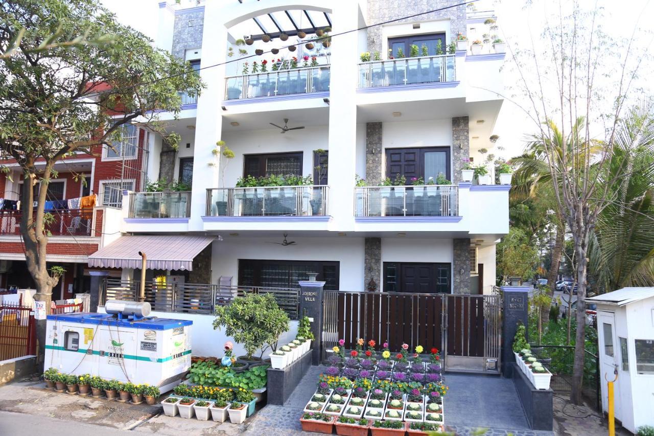 Joerose Villa Noida Buitenkant foto